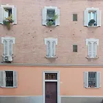 Mondo7 Guest house